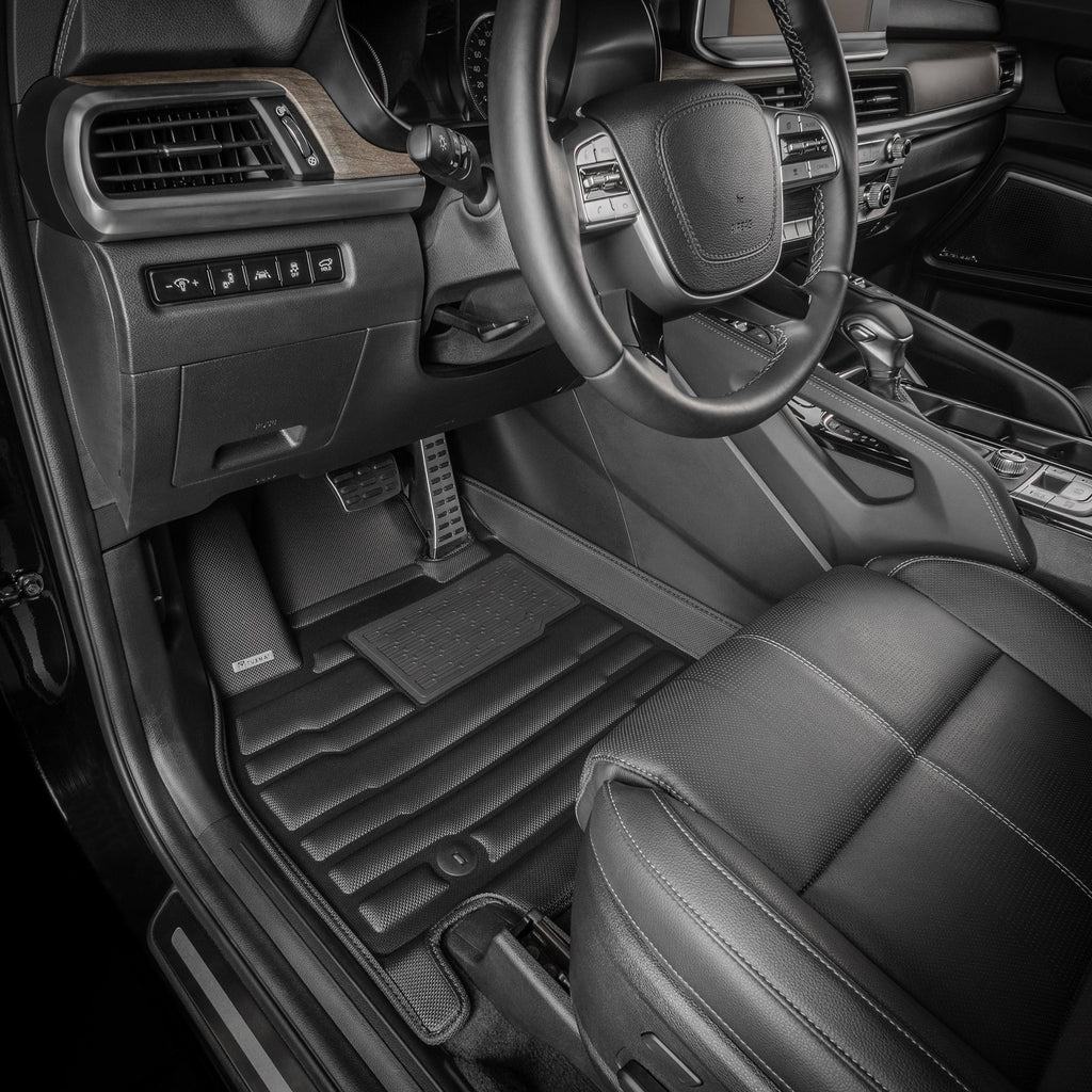 Cadillac Escalade IQL 7-Seater With 2nd Row Centre Console